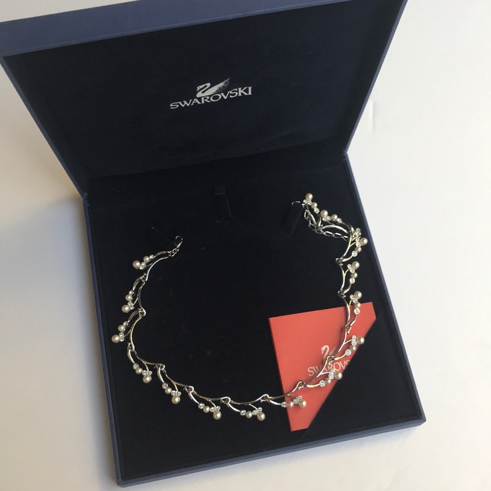 Swarovski Crystal Pearl necklace